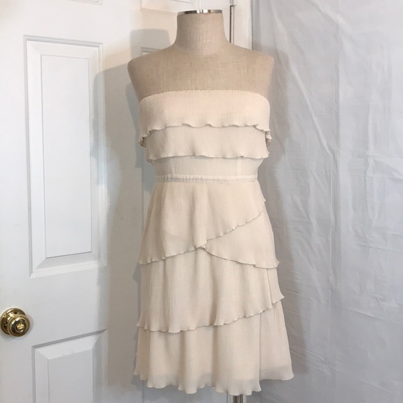 Anthropologie Dresses & Skirts - NWT Anthropologie Pins & Needles M Ruffle Dress